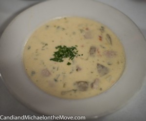 She crab chowder - YUM!
